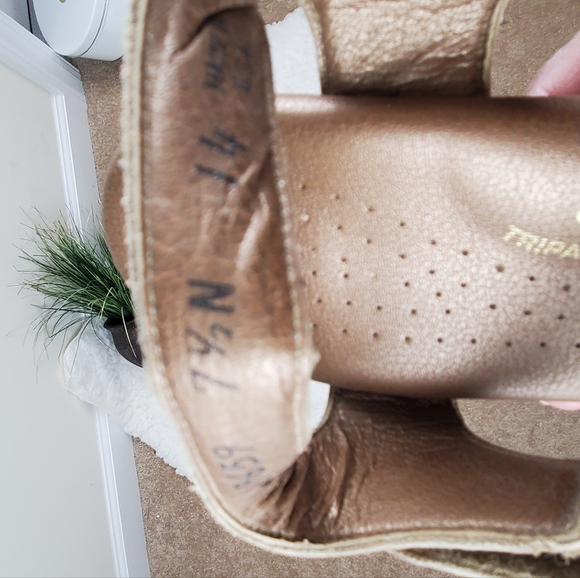 SAS Tripad Comfort Suntimer Sandals Size 7.5N Brown Patent Crocodile Embossed - Picture 9 of 9